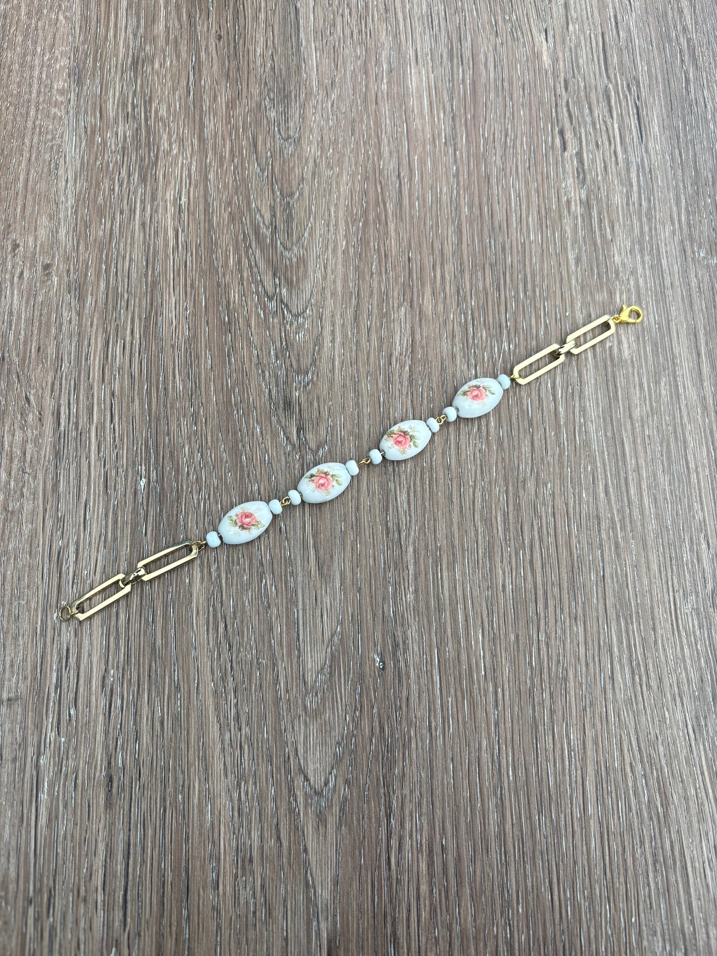 Vintage rose bead bracelet